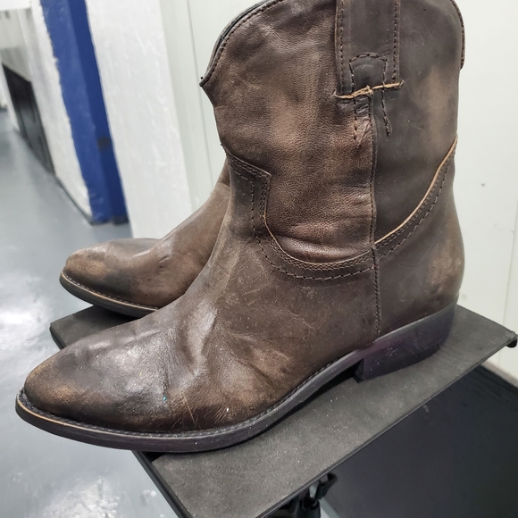 Leather boots - Picture 6 of 11